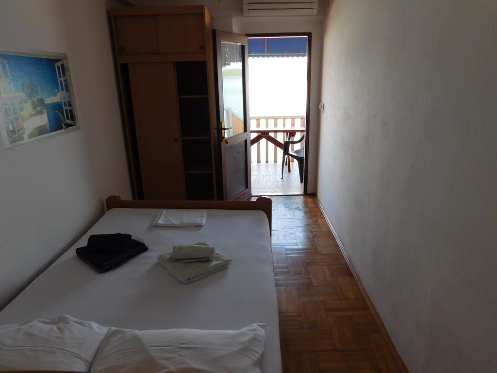 Apartments Kalafatovic Drace Exterior photo